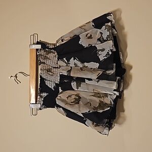 A Line flower print black short skirt